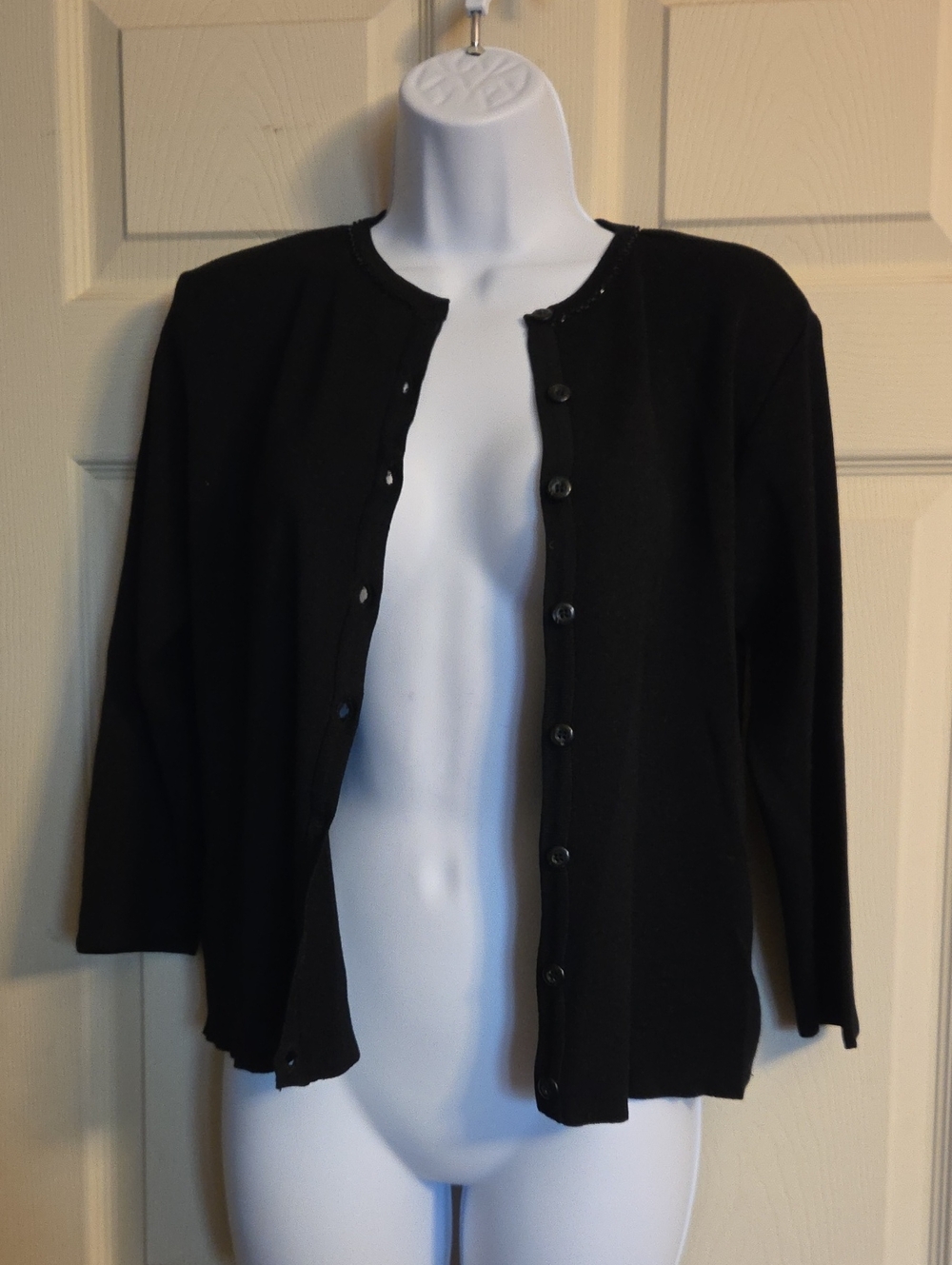 BCBG Nordstrom Exclusive Black Knit Beaded Cardigan Size Large - Picture 6 of 11